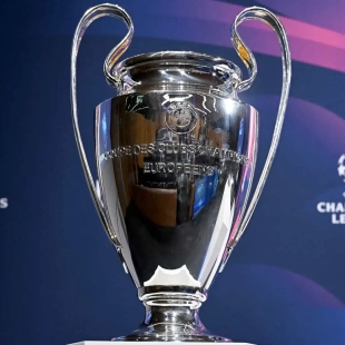 20230317_Champions_League_trophy.jpg