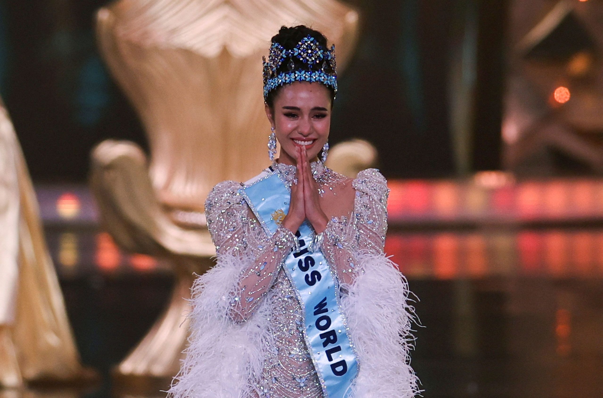 Opal Suchata Chuangsri, Miss Thaïlande, sacrée Miss Monde 2025