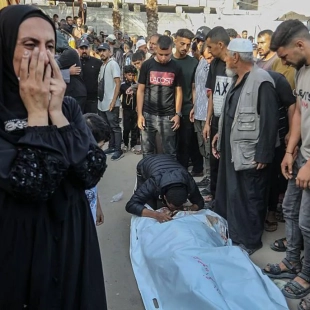 Des Palestiniens blessés étaient acheminés vers l’hôpital Nasser après l’incident.