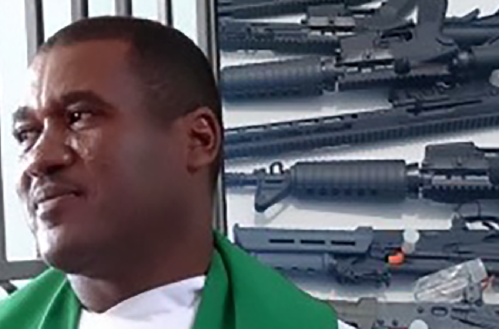 Cargaison d’armes et Église épiscopale : la justice haïtienne relance une affaire explosive