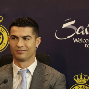 Soccer Football - Al Nassr unveil new signing Cristiano Ronaldo - Mrsool Park, Riyadh, Saudi Arabia - January 3, 2023  New Al Nassr signing Cristiano Ronaldo during the press conference REUTERS/Ahmed Yosri