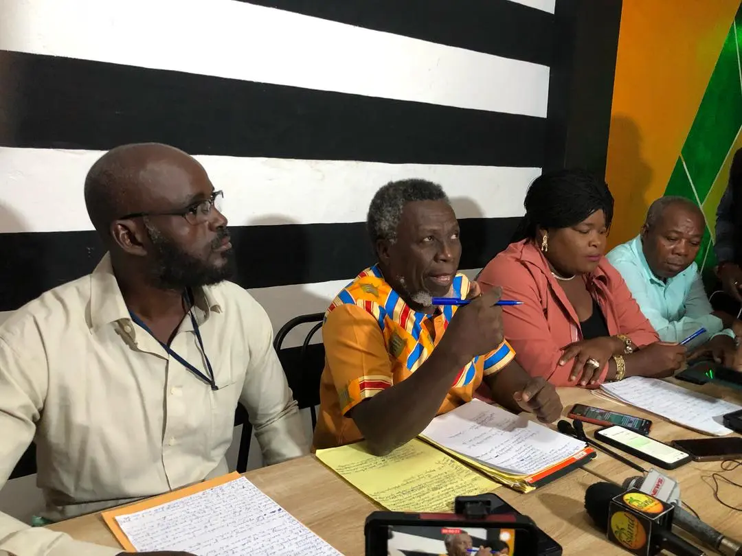 PHOTO-2025-03-21-13-48-40