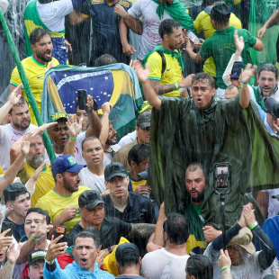 1444x920_la-foudre-a-frappe-le-25-janvier-2026-pres-d-une-manifestation-de-partisans-de-l-ancien-president-jair-bolsonaro-a-brasilia