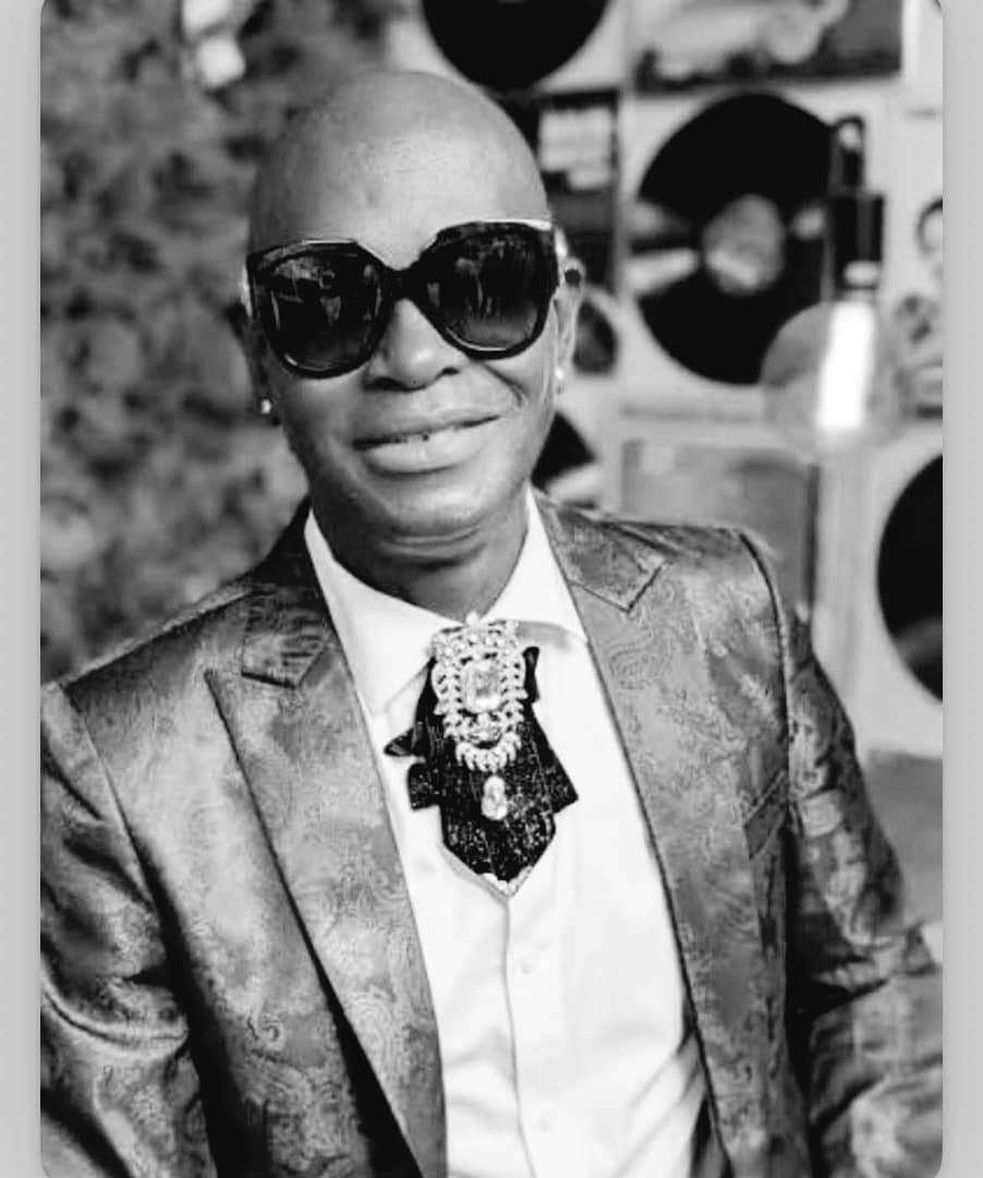 6f92896d-ce40-4dd8-9c17-4a212b691279