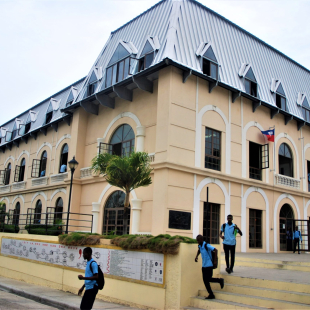 LyceeAlexandrePetion1_2381