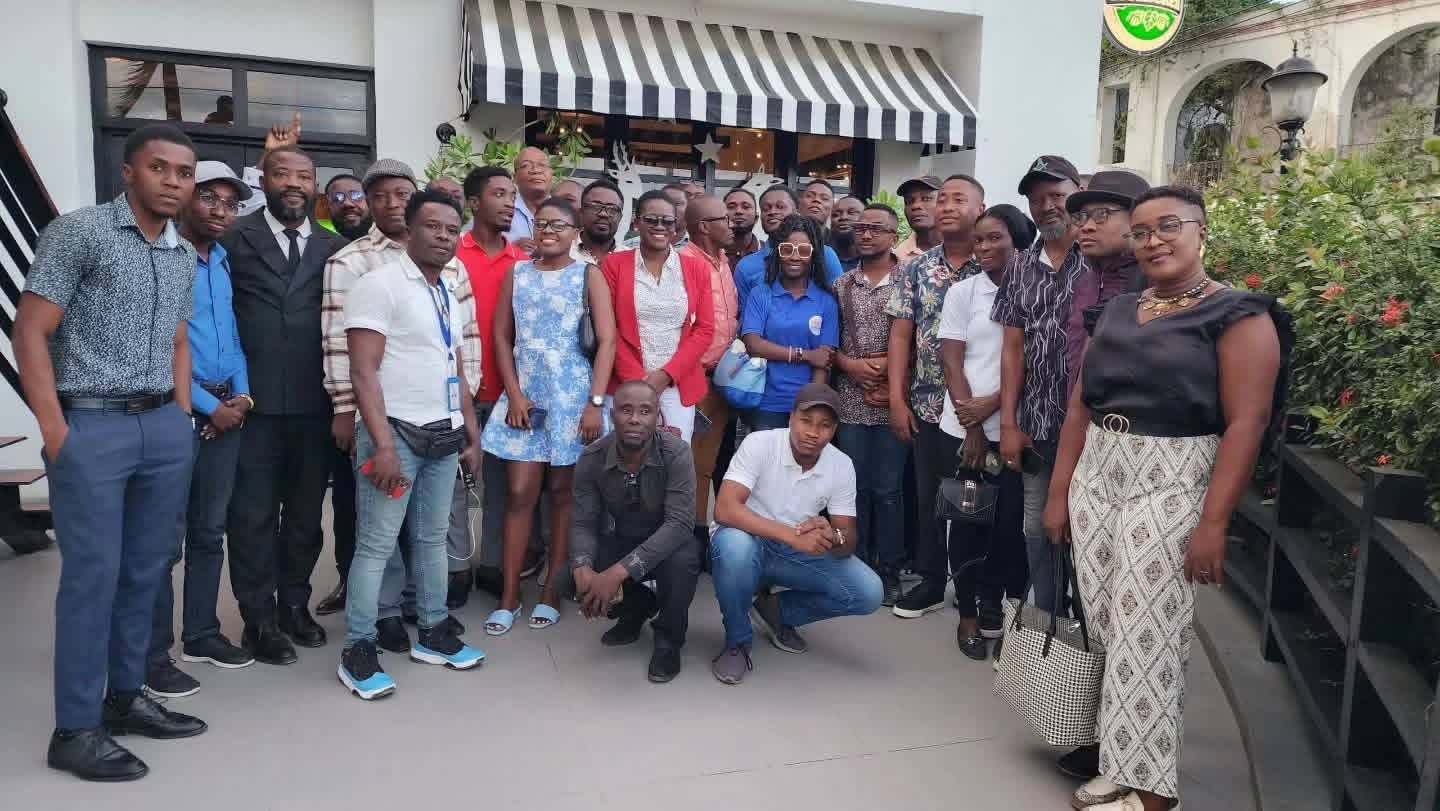 d3d04ee4-9a75-4aea-a539-d32b5bf1edc6