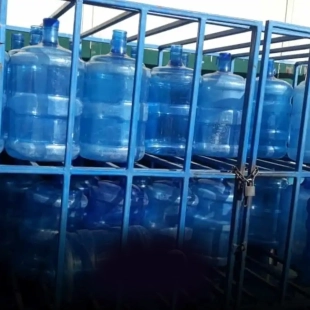 Eau-en-bidon-sengalon-100-des-echantillons-contamines-selon-le-MCI