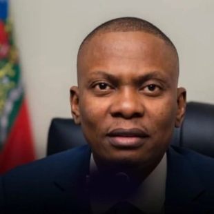 Lex-directeur-general-des-Douanes-Julcene-Edouard-recherche-par-la-DCPJ