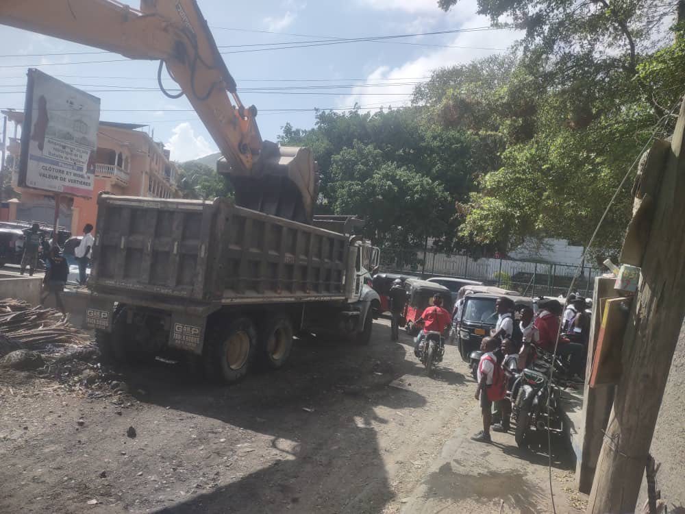 Infrastructures : le MTPTC intensifie les travaux routiers dans plusieurs départements