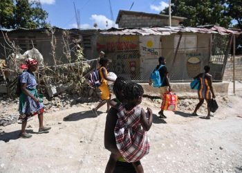 Terreur dans la Plaine du Cul-de-Sac : des milliers de déplacés, des habitants piégés sous les balles