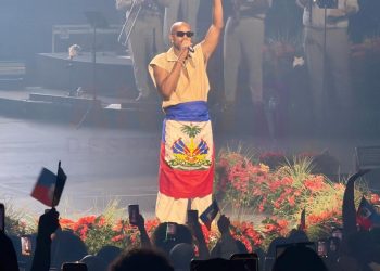 Paris vibre au rythme de Medjy Toussaint lors d’un concert mémorable