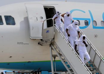 États-Unis : des images d’Haïtiens entravés lors d’une expulsion suscitent l’indignation