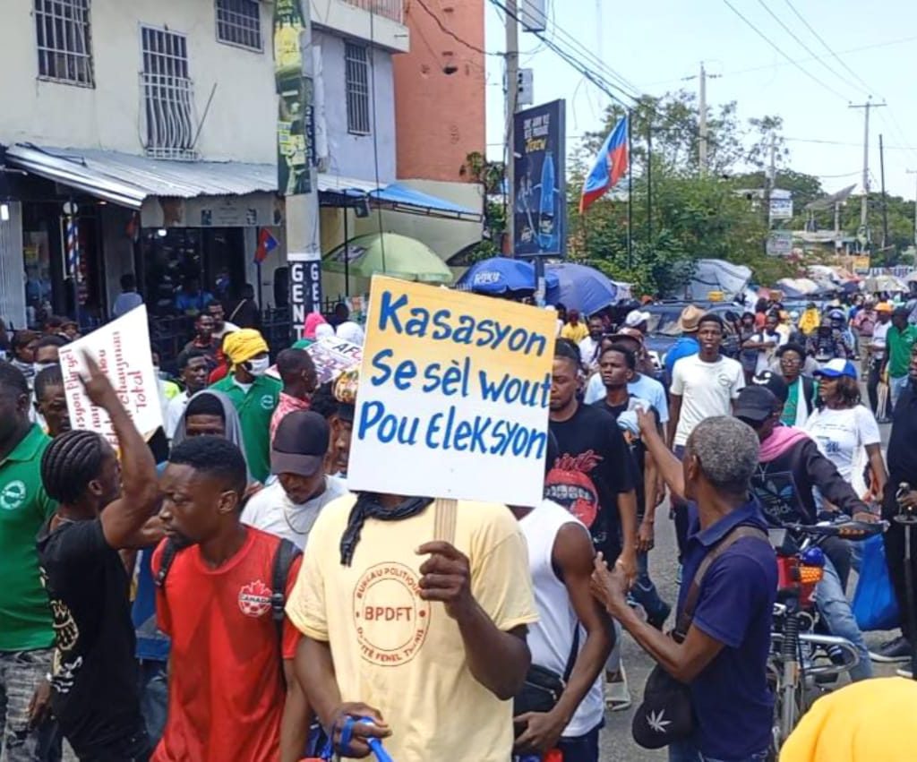 À Delmas, des manifestants réclament un changement de gouvernance